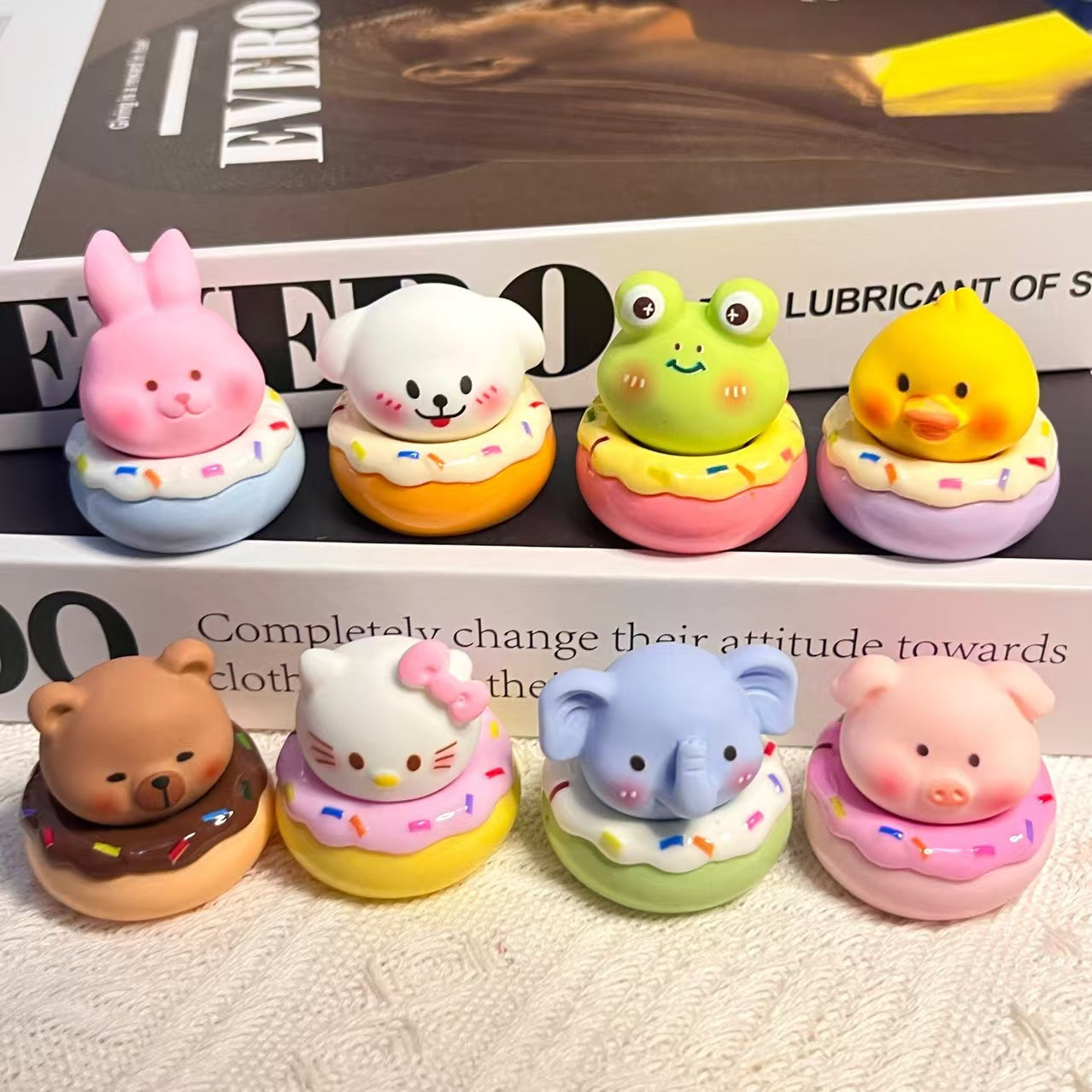 【Vivi】Animal Series Carvings 10 colours card Lucky bags (arrive about 7-12 days)