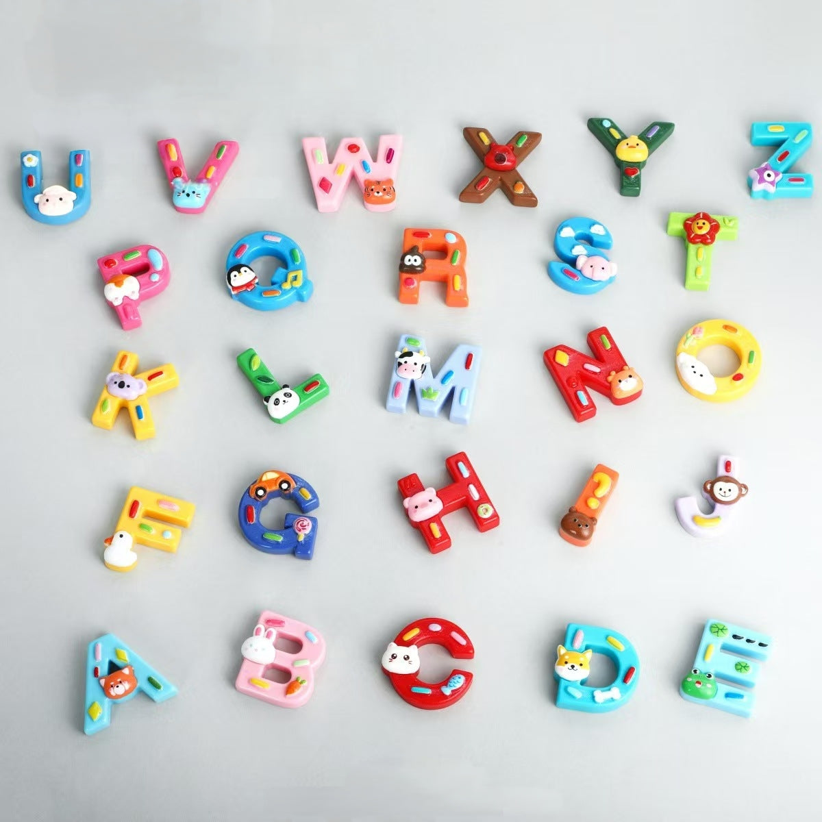 【Mia】Non-Animal Series Carvings 10 colours card Lucky bags (arrive about 7-12 days)