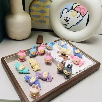【Mia】Labubu Carving 10 colours card Lucky bags Collection (arrive about 7-12 days)