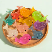 Whale 18  Bags    ( at least get 40 pcs）