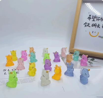【 Mia 】Animal Series Carvings 10 colours card Lucky bags  (arrive about 7-12 days)